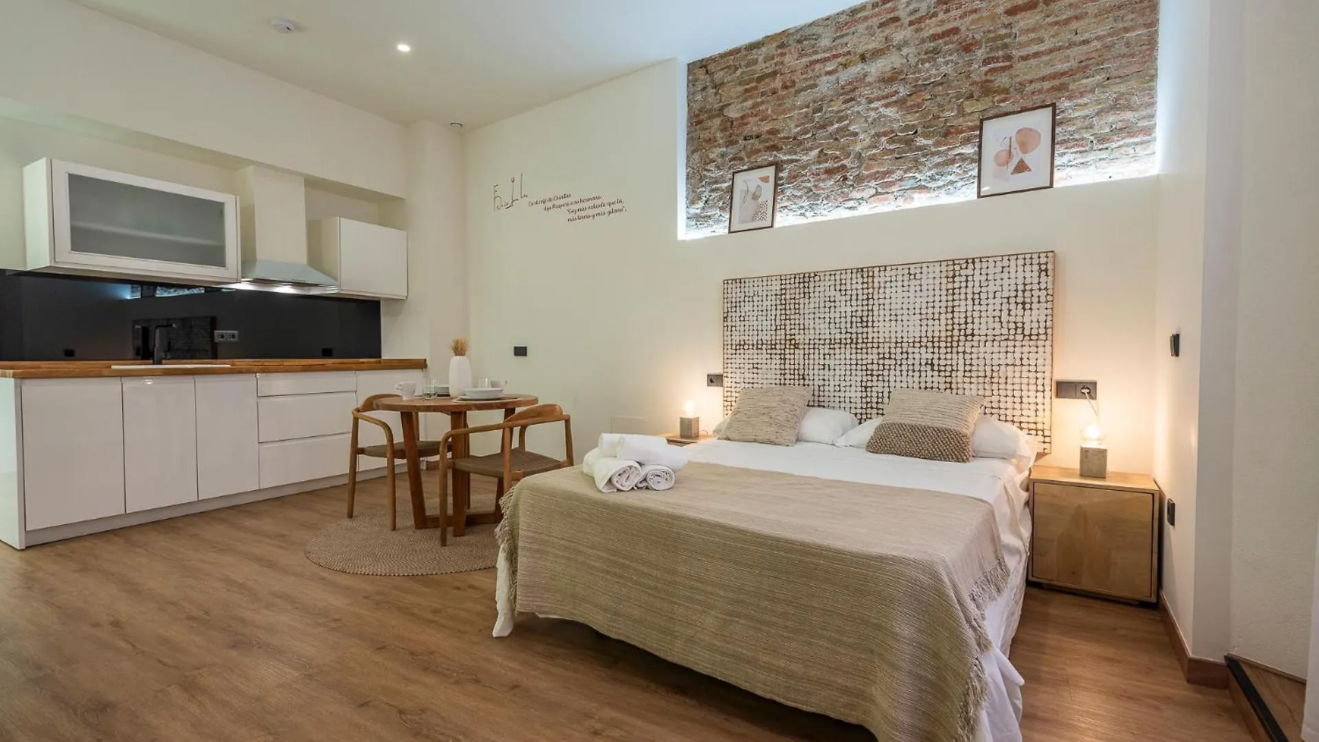 Iloftmalaga Pasaje Chinitas Apartment 0*, Malaga