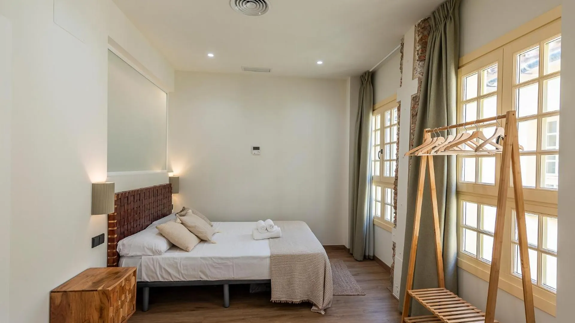 Iloftmalaga Pasaje Chinitas Apartment  Malaga